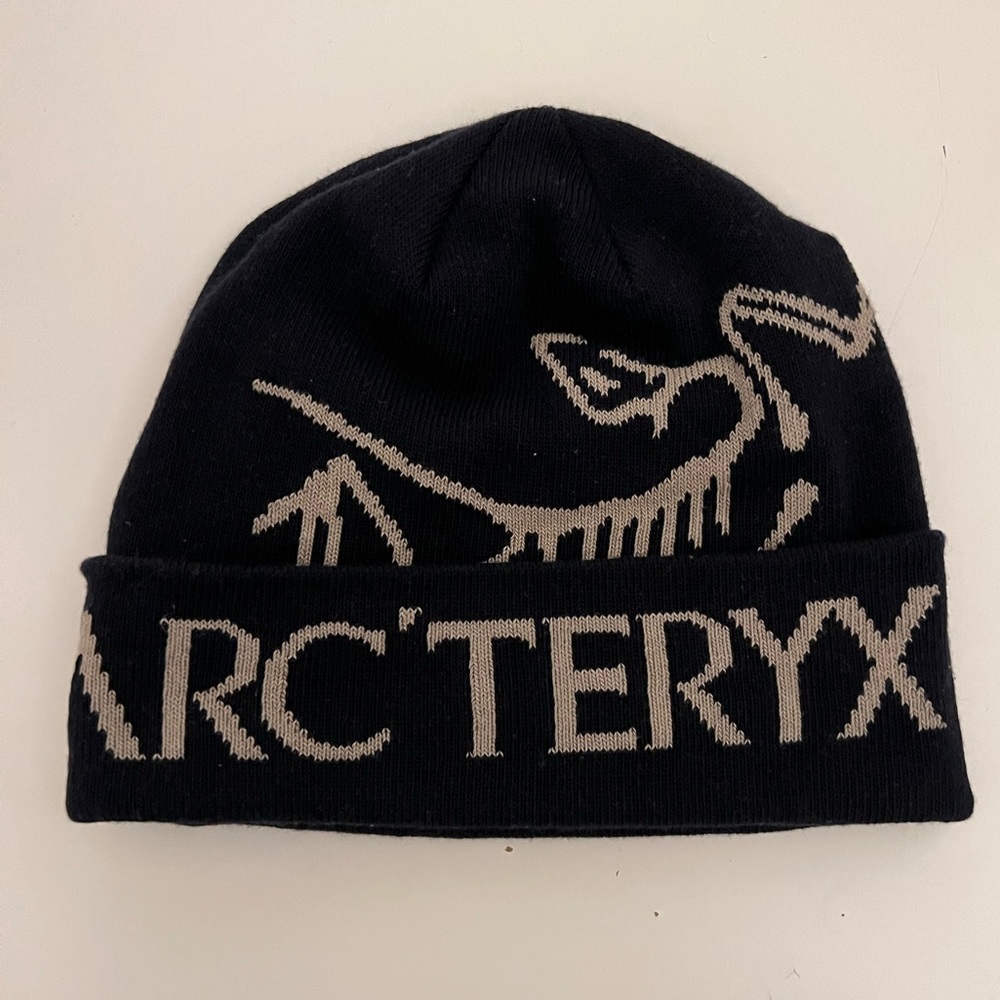 Arc’teryx beanie